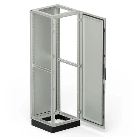 Slobodnostojeći razvodni orman IP55, 1900x620x600 mm, RAL 7035, sa postoljem visine 100 mm, RAL 9005