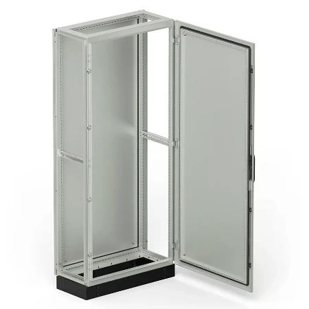 Slobodnostojeći razvodni orman IP55, 1900x870x400 mm, RAL 7035, sa postoljem visine 100 mm, RAL 9005
